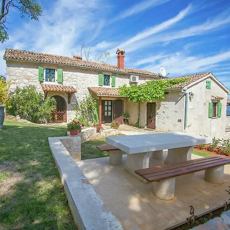 Quaint In Croatia With Pool Villa *