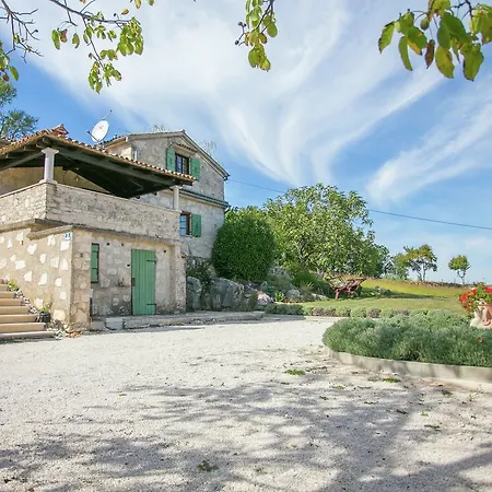 Quaint In Croatia With Pool Villa Vizinada